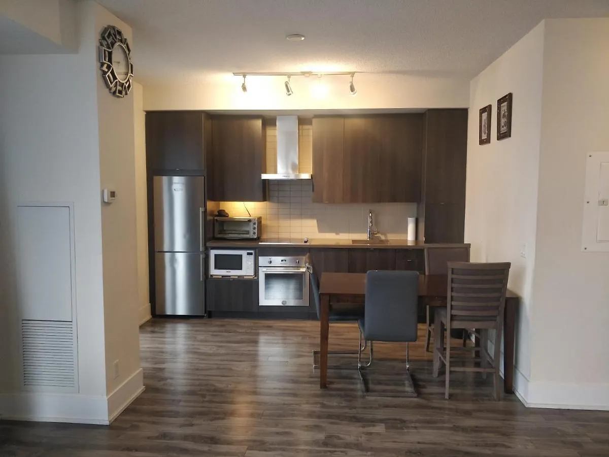 Entertainment District, Downtown Toronto - 300 Front 1 Bed 1 Bath, City View Apartment Canada