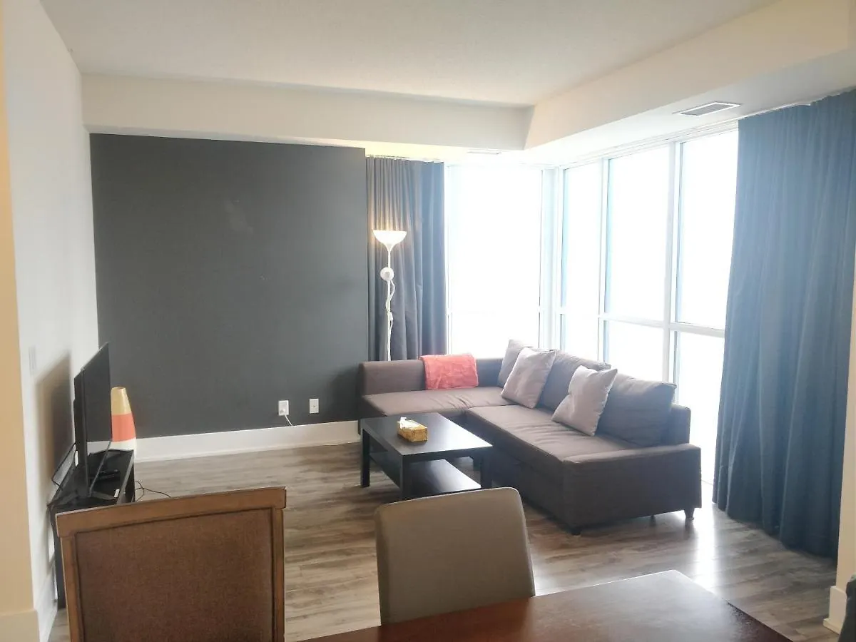 Entertainment District, Downtown Toronto - 300 Front 1 Bed 1 Bath, City View Apartment