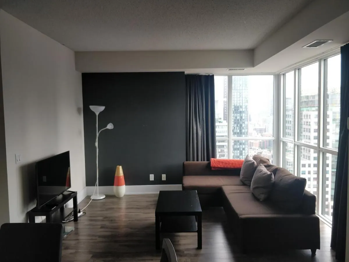 Entertainment District, Downtown Toronto - 300 Front 1 Bed 1 Bath, City View Apartment 0*,